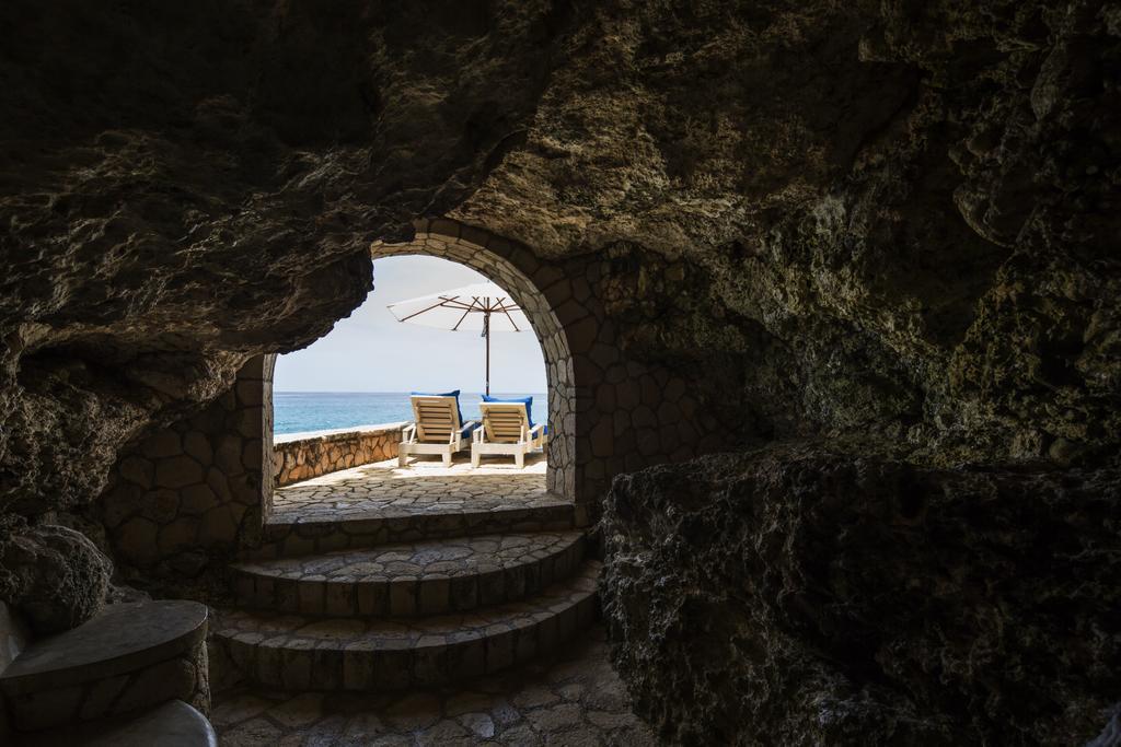 Hotel The Caves Negril Esterno foto