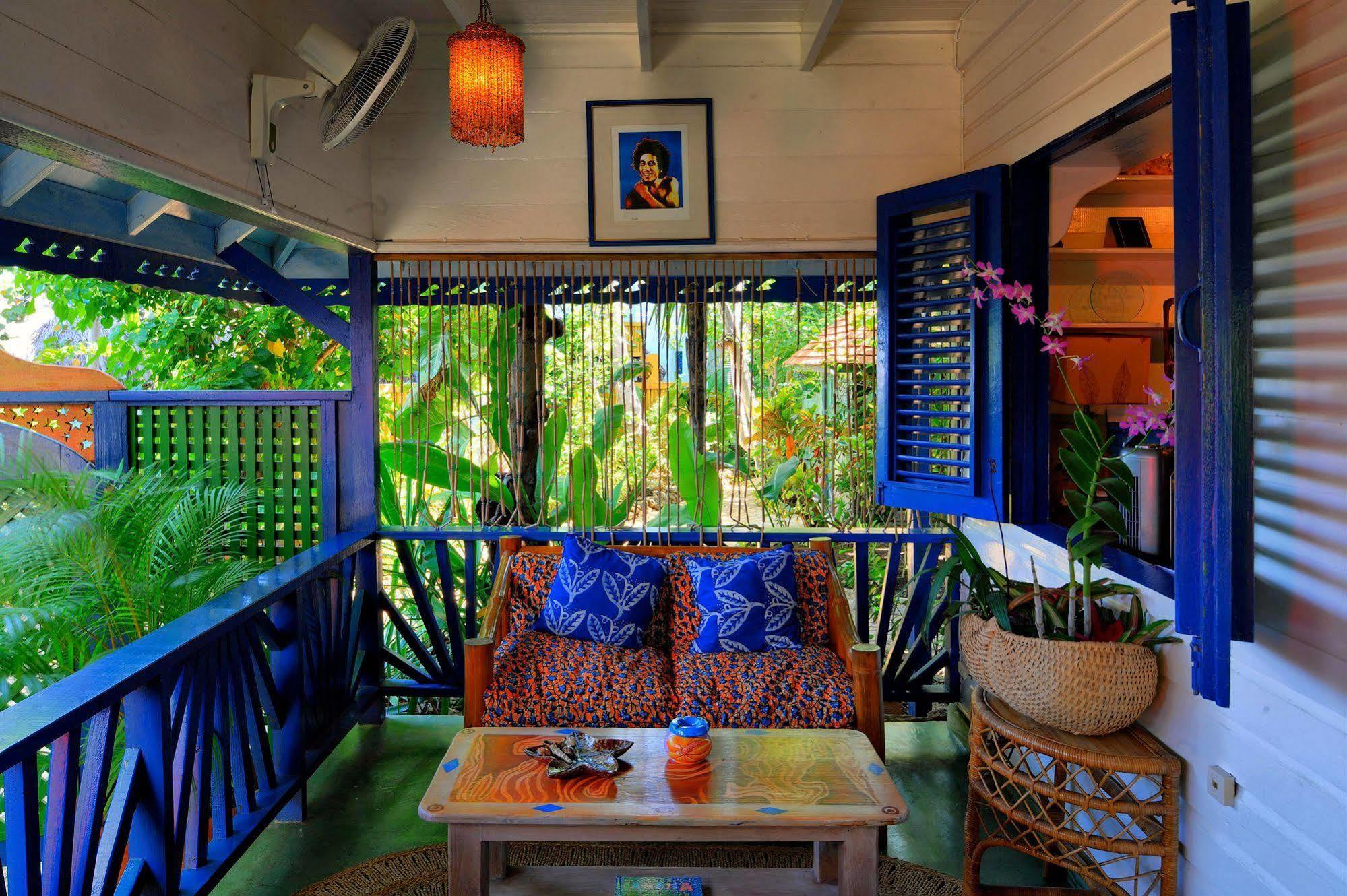 Hotel The Caves Negril Esterno foto