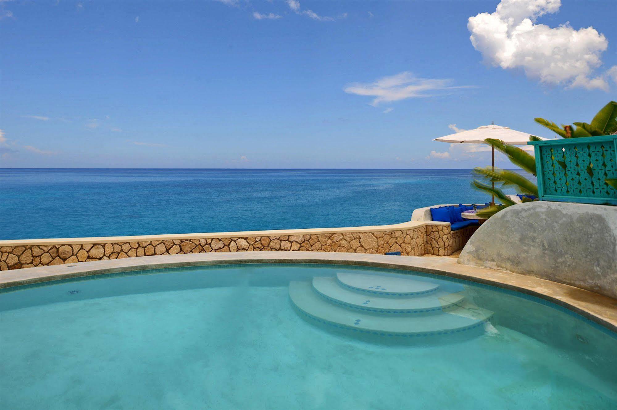 Hotel The Caves Negril Esterno foto