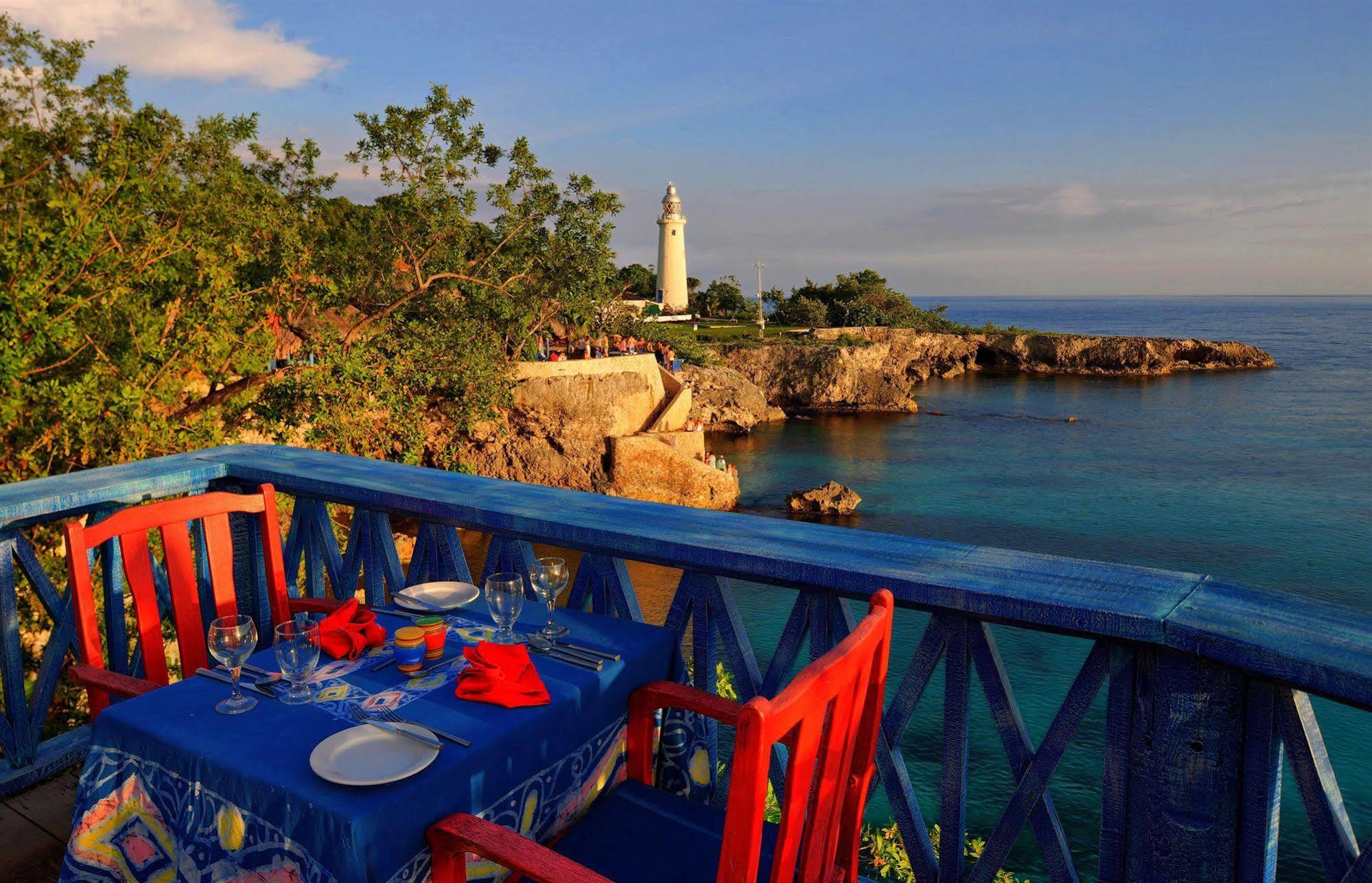 Hotel The Caves Negril Esterno foto