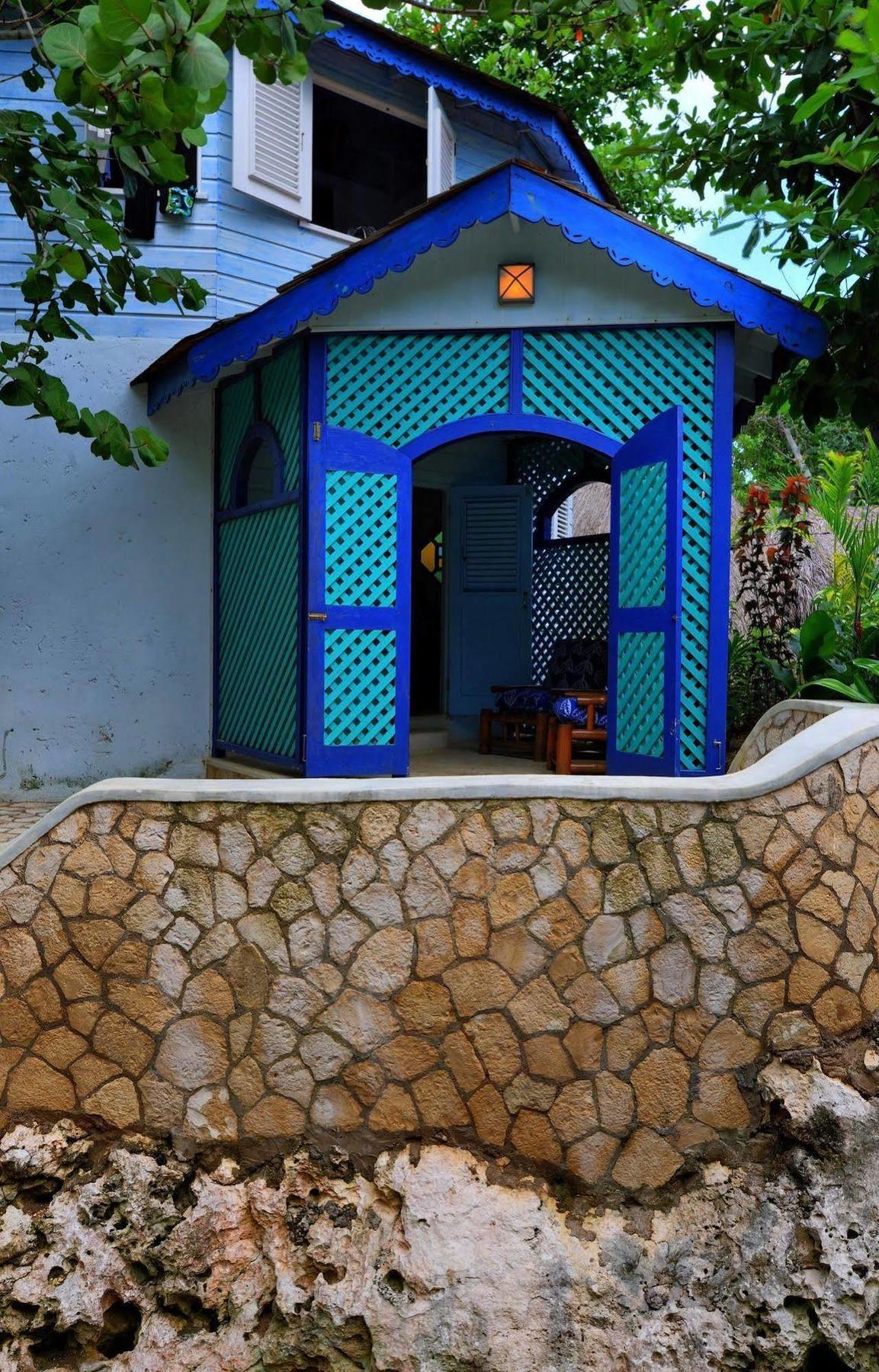 Hotel The Caves Negril Esterno foto