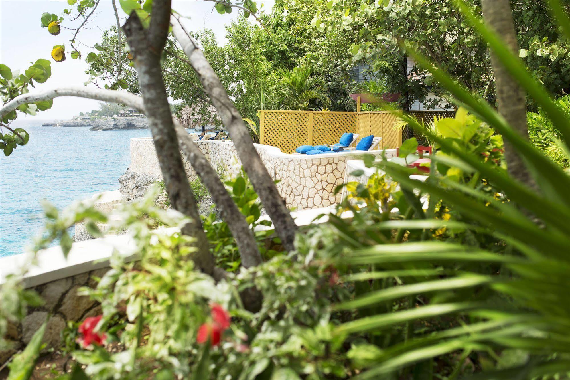 Hotel The Caves Negril Esterno foto